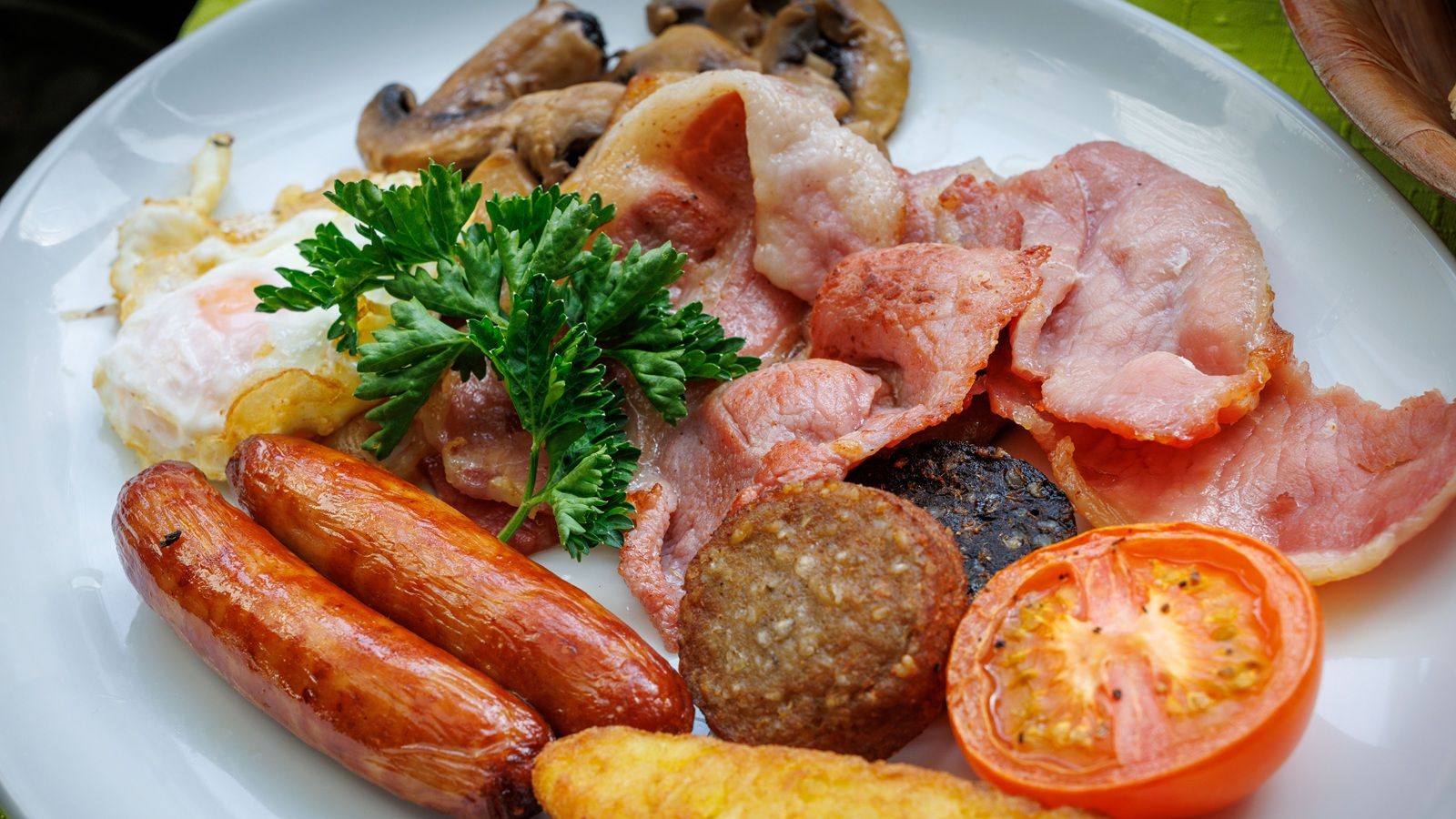 breakfast 1600 x 1067