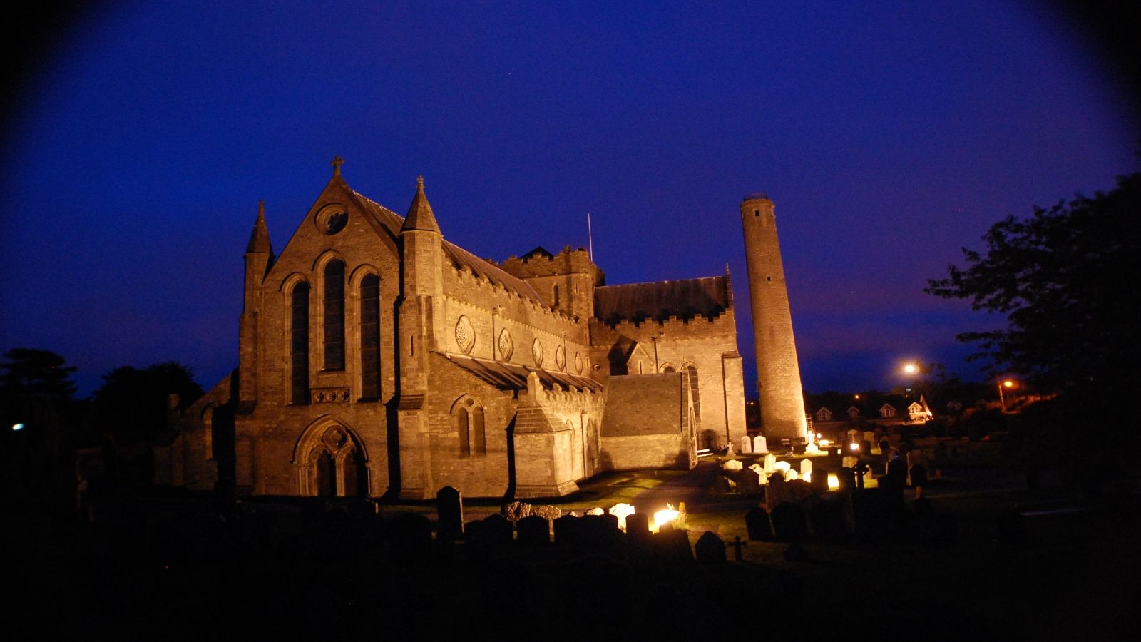 Cathedral at night_master 1 - Copy